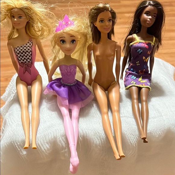 Barbie Doll Set of 3 with Colorful Outfits and‎ princess Rapunzel Ballerina - Picture 5 of 10